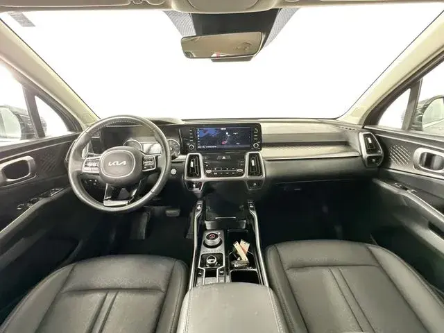 2023 Kia Sorento EX Hybrid AT 4WD photo 3