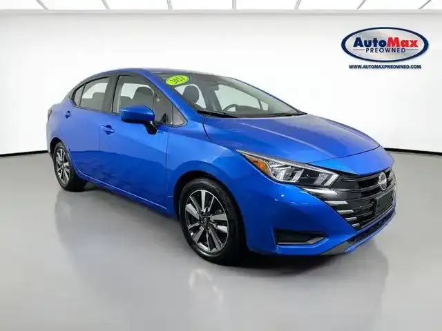 2023 Nissan Versa 1.6 SV CVT's photo