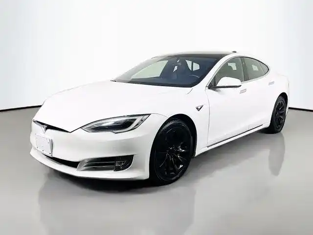 2017 Tesla Model S 100D's photo