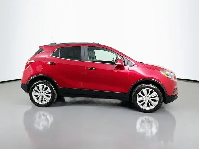 2017 Buick Encore Preferred AWD photo 5