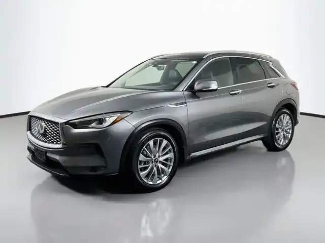 2023 INFINITI QX50 Luxe AWD's photo