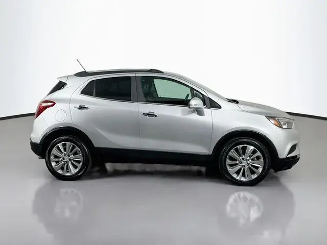 2018 Buick Encore Preferred photo 5