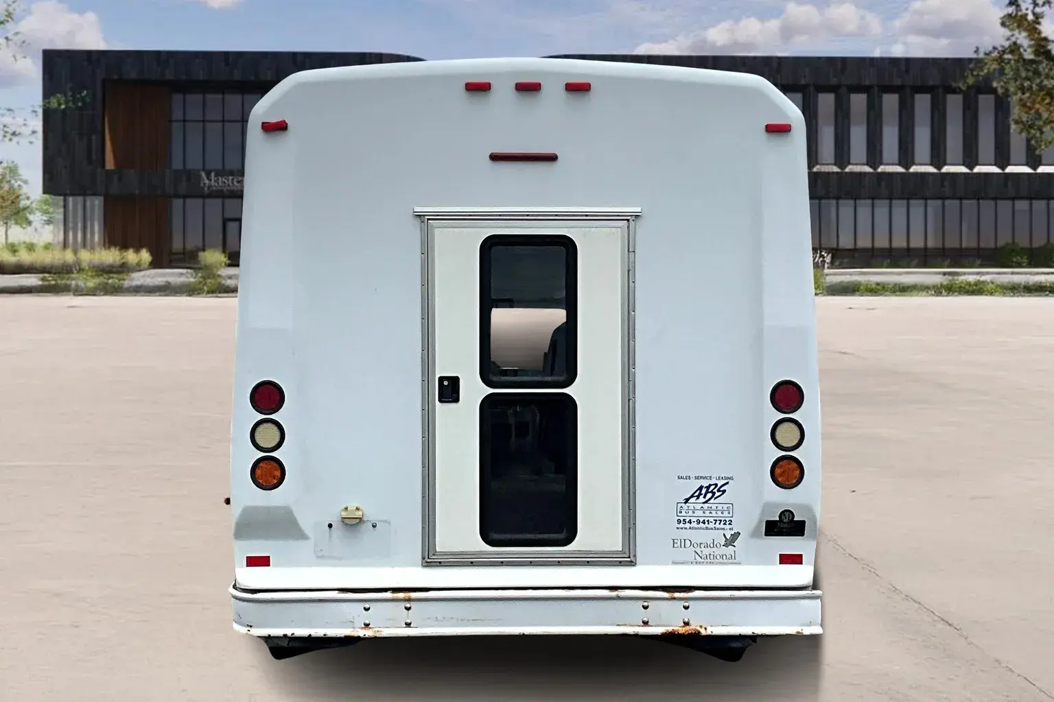 2013 Ford E-Series E450 photo 5