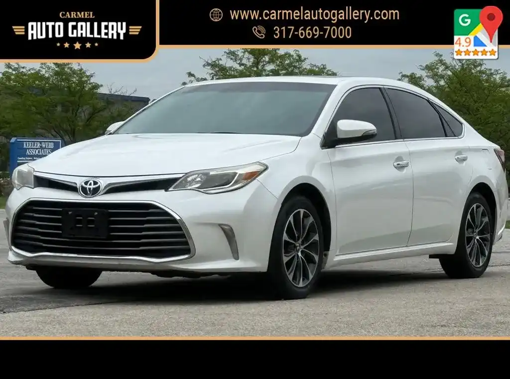 2016 Toyota Avalon XLE Plus's photo