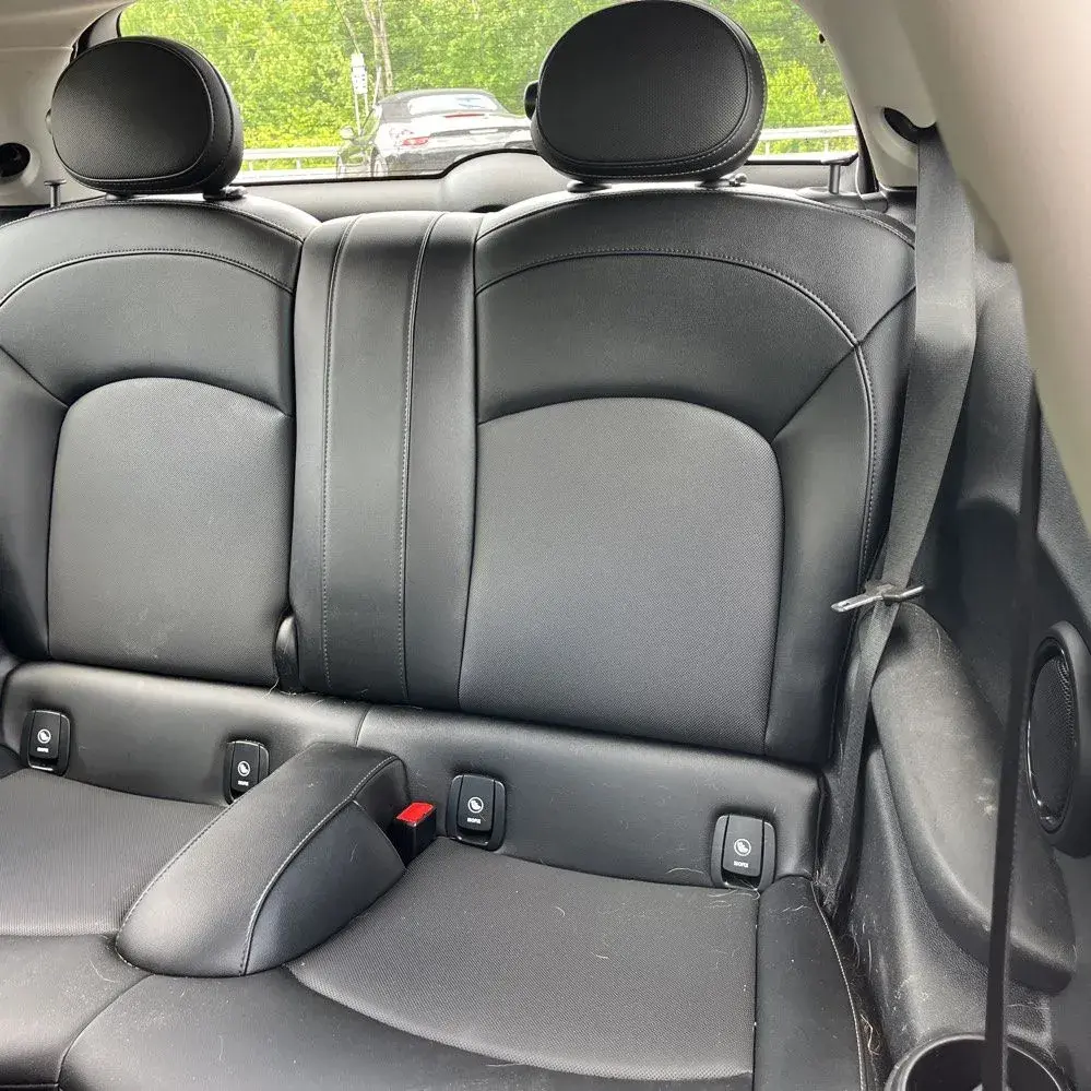 2018 MINI Cooper Base photo 3