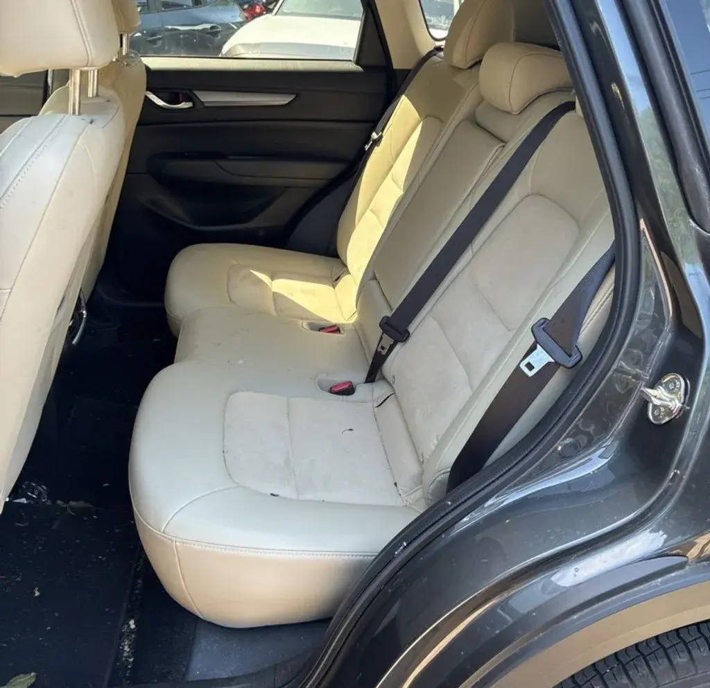 2023 Mazda CX-5 S Select Package Auto AWD photo 3