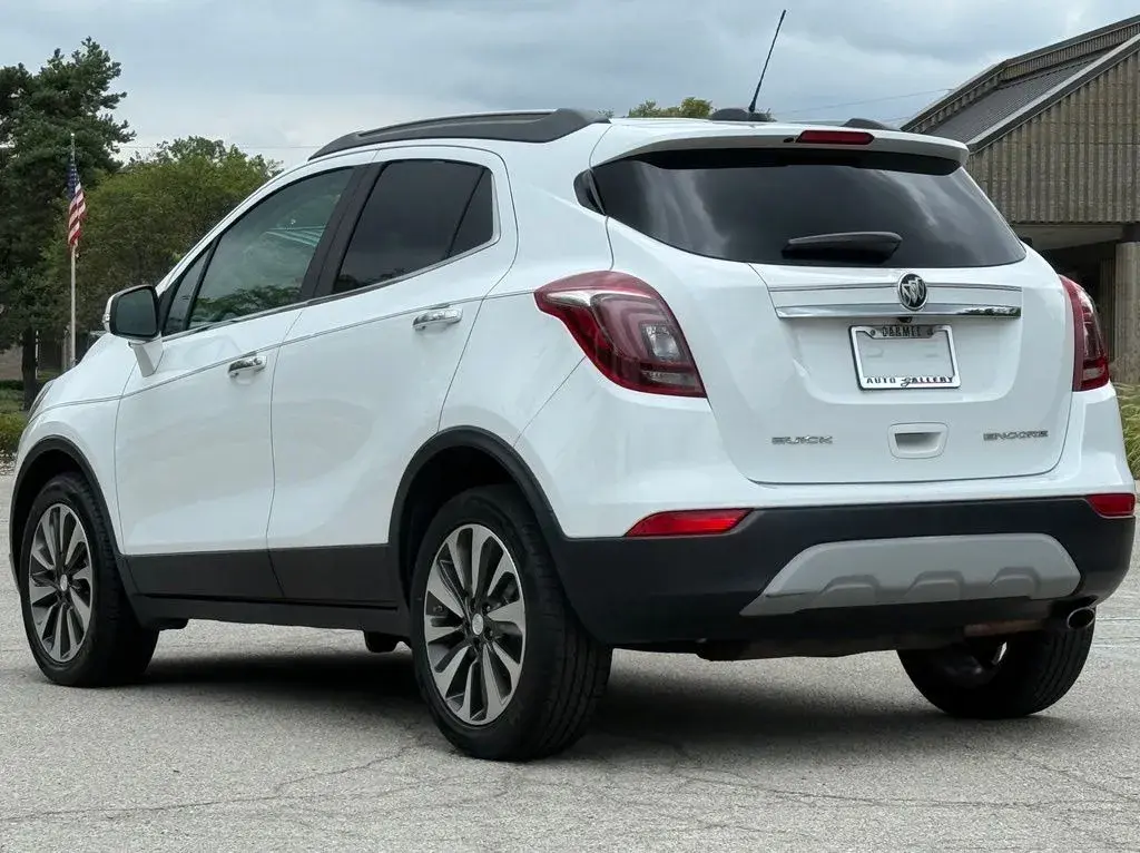 2018 Buick Encore Preferred 2 photo 3