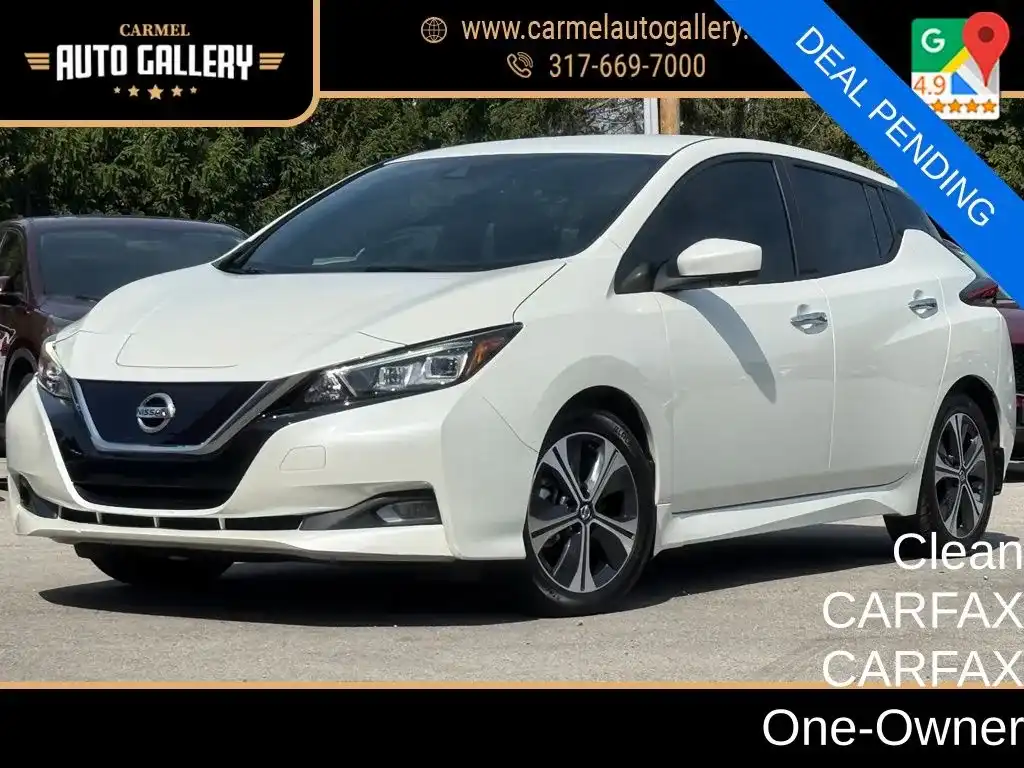 2021 Nissan Leaf SV's photo