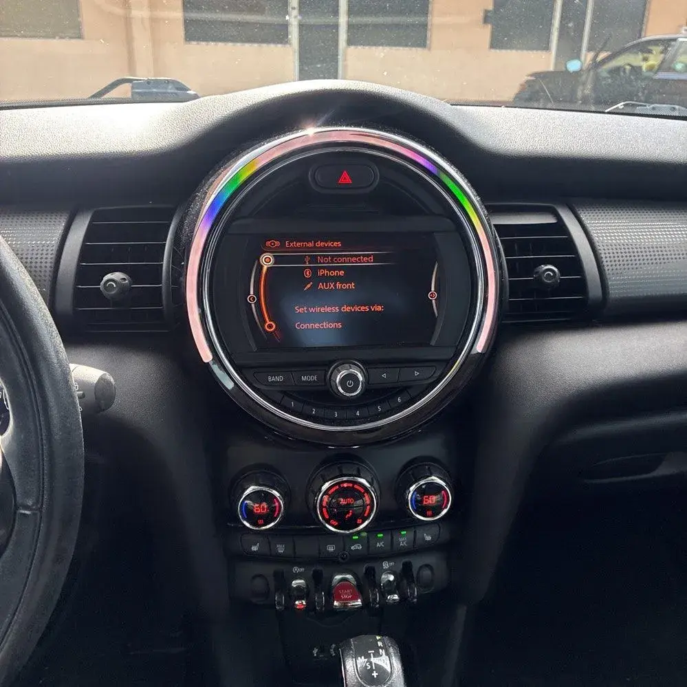 2018 MINI Cooper Base photo 4