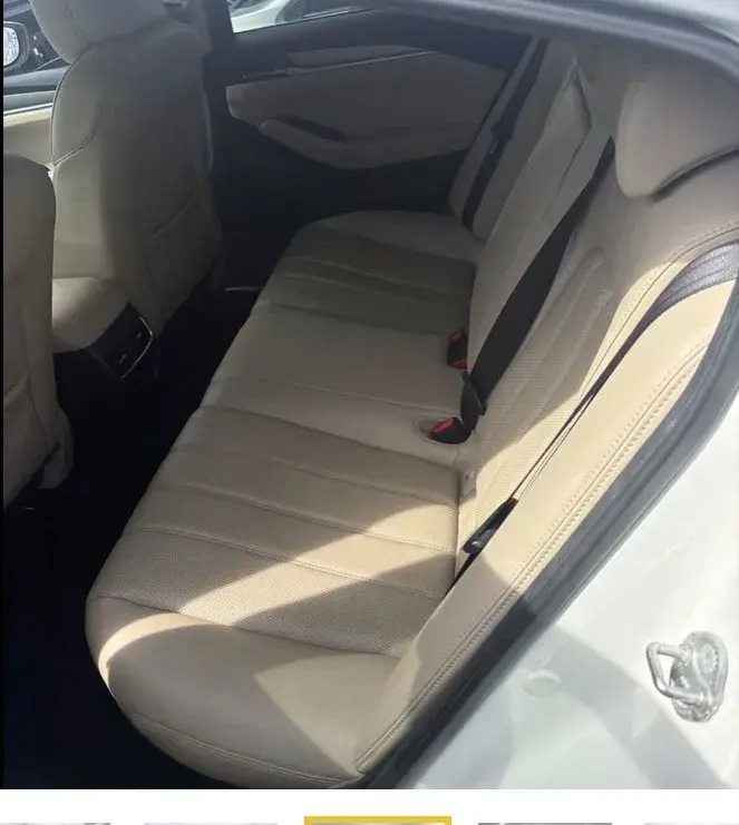2019 Mazda EZ-6 Touring Auto photo 3