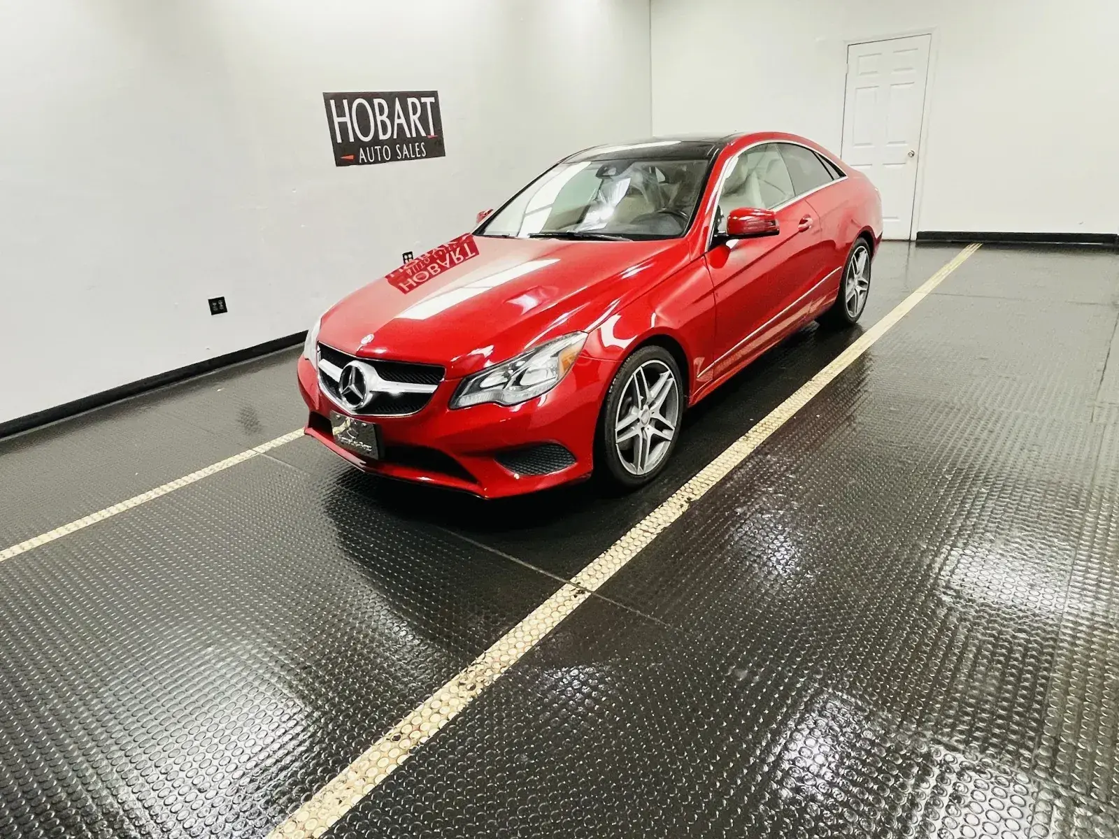 2015 Mercedes-Benz E-Class E400 photo 3