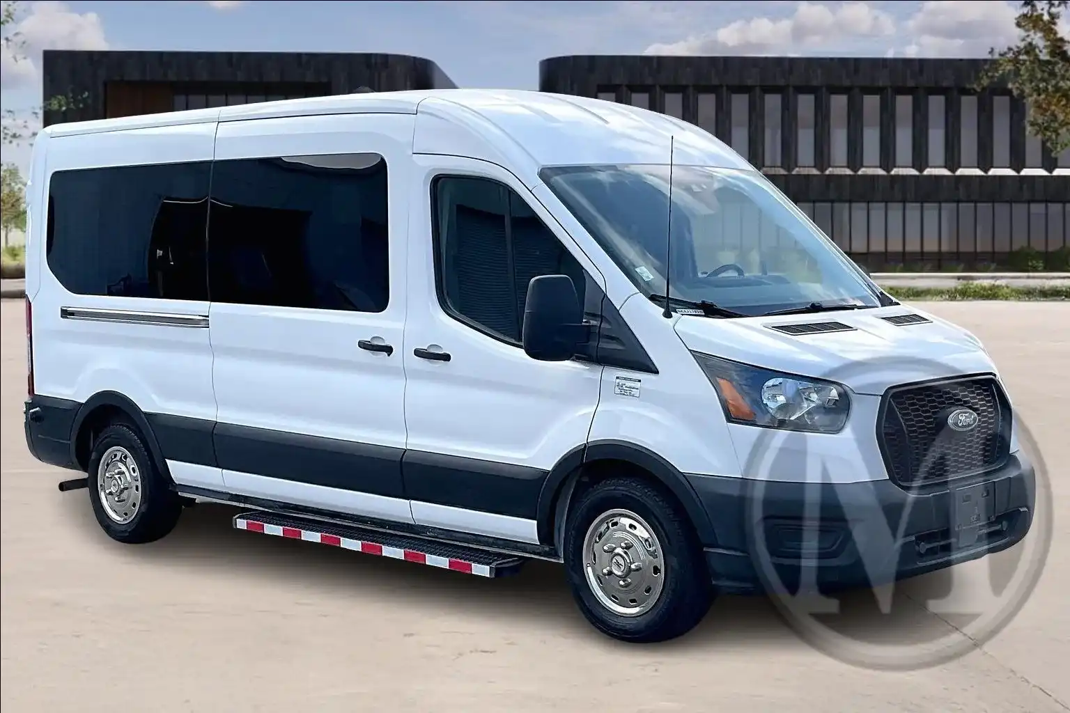 2022 Ford Transit XLT 350 Med Roof Sliding Pass. 148's photo