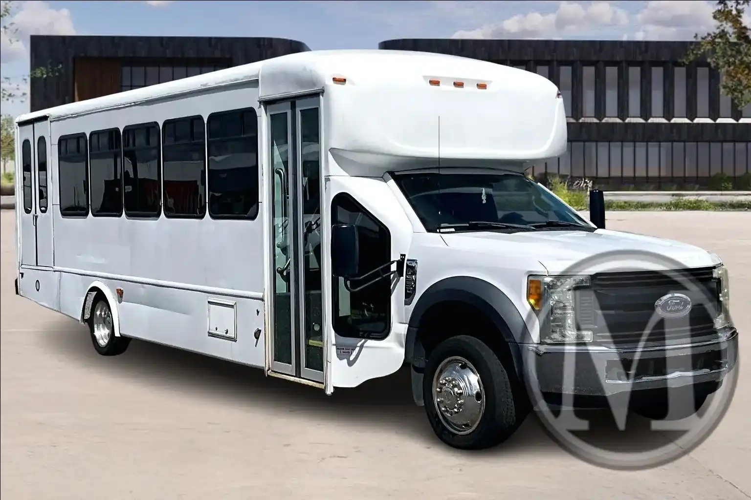 2017 Ford F-550 550's photo