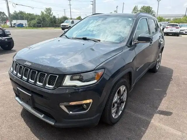 2018 Jeep Compass Limited's photo