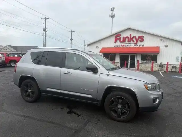 2017 Jeep Compass High Altitude 4X4's photo