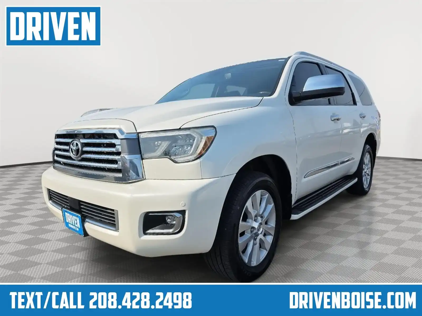 2018 Toyota Sequoia 5.7 Auto 4WD Platinum's photo