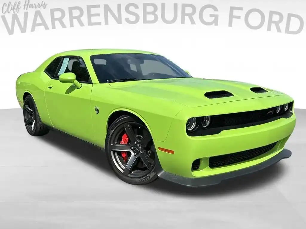 2023 Dodge Challenger SRT Hellcat Jailbreak Auto's photo