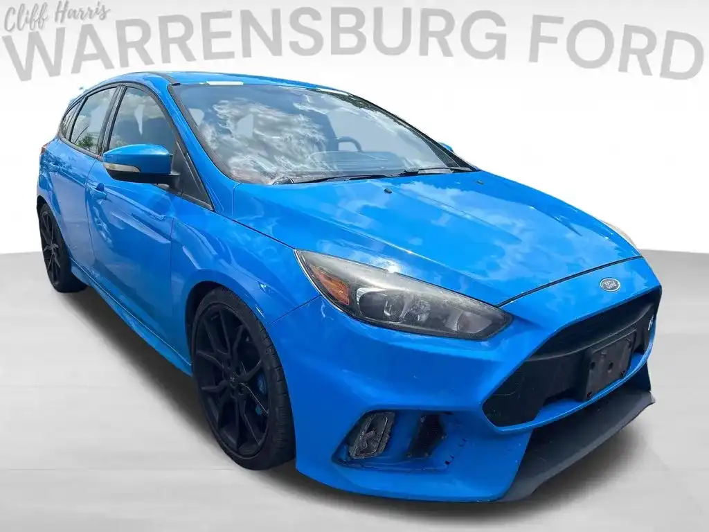 2017 Ford Focus 5 Door Hatch RS's photo