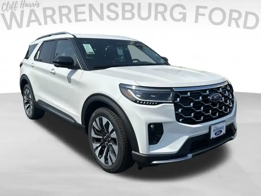 2026 Ford Explorer Platinum 4WD's photo