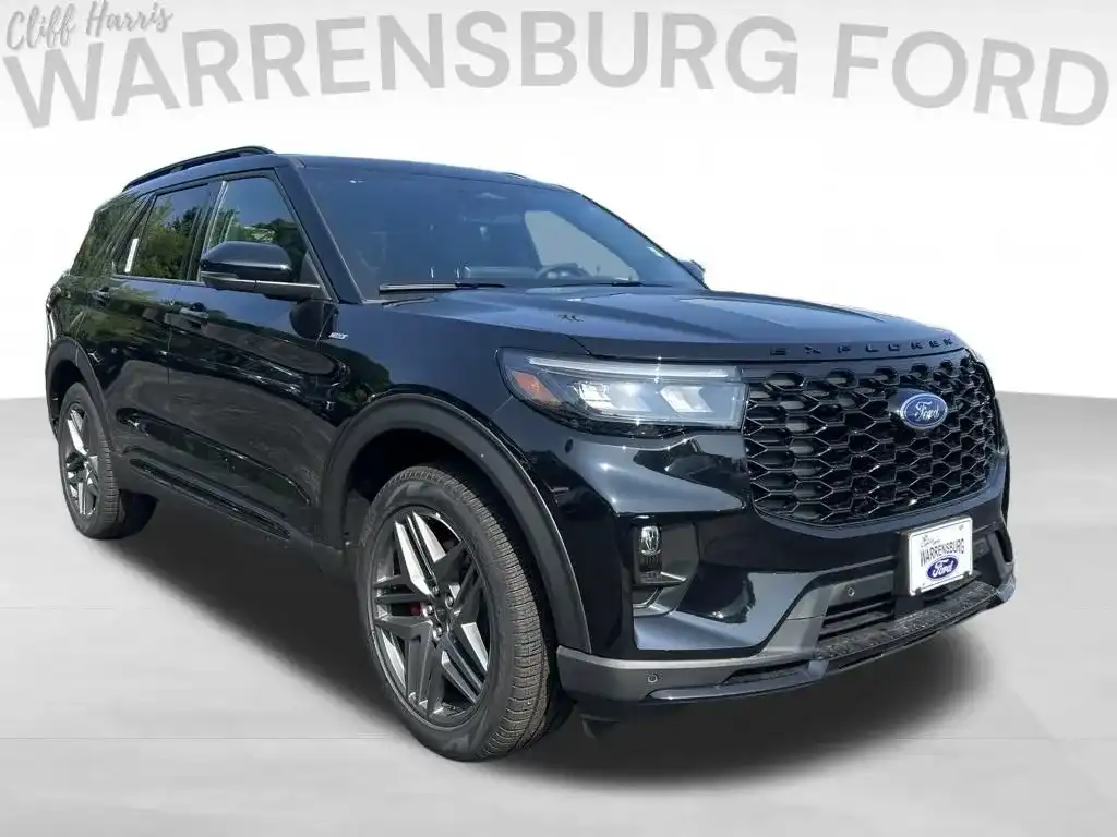 2026 Ford Explorer ST-LINE 4WD's photo