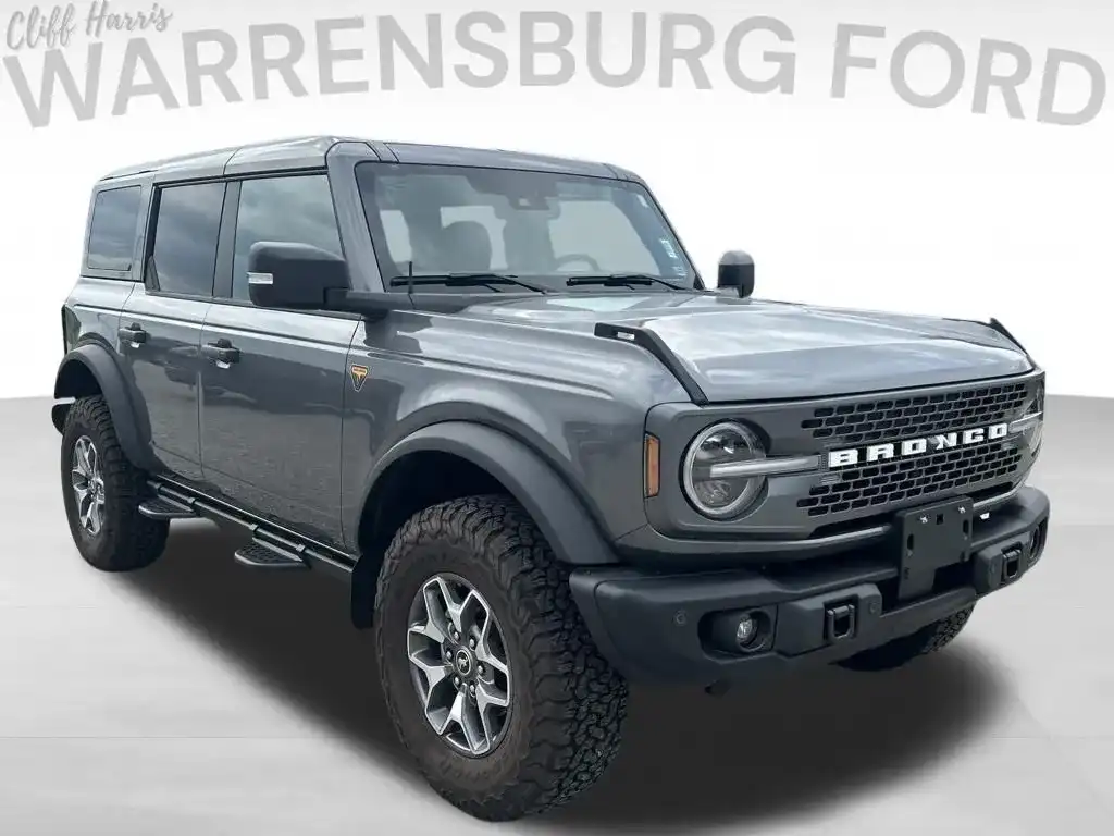 2025 Ford Bronco Badlands 4x4's photo