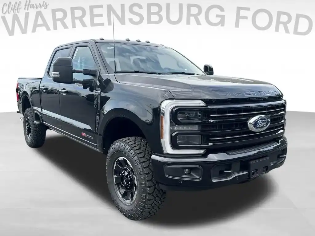 2026 Ford F-350 Platinum 4x4 Crew Cab 6-3/4' Box SRW's photo