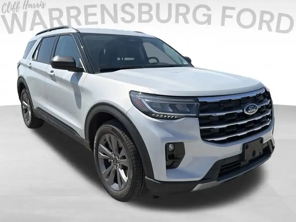 2026 Ford Explorer Active 4WD's photo