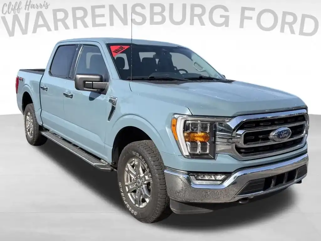 2023 Ford F-150 XLT 4WD SuperCrew 5-1/2' Box's photo