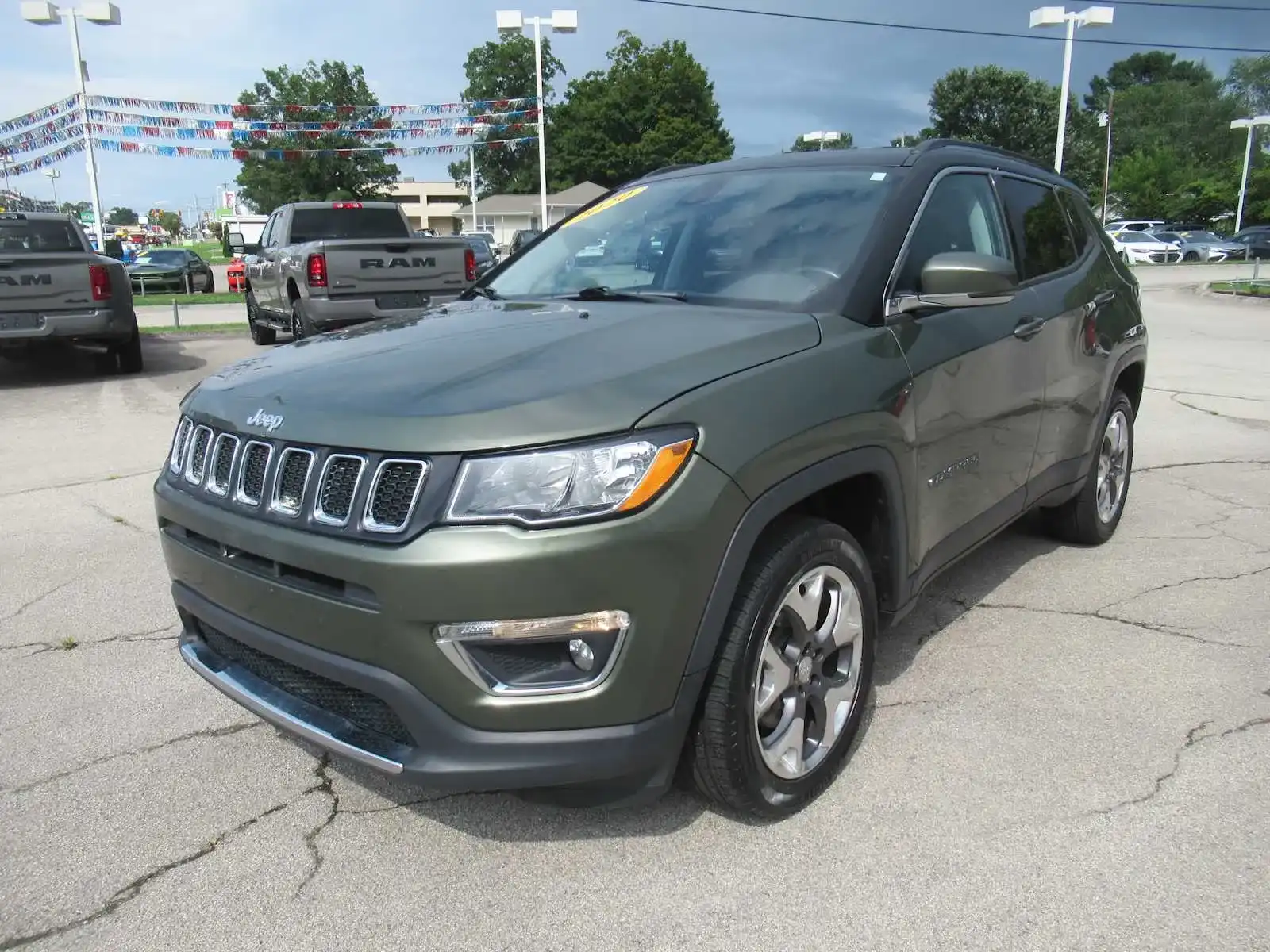2020 Jeep Compass Limited 4X4's photo