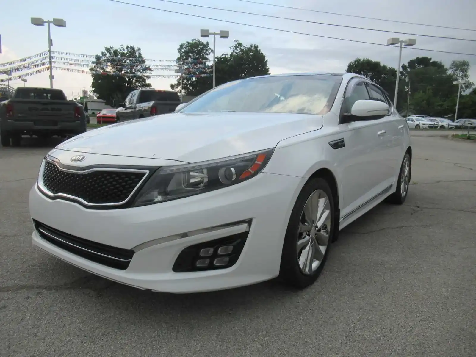 2015 Kia Optima SXL AT Turbo's photo