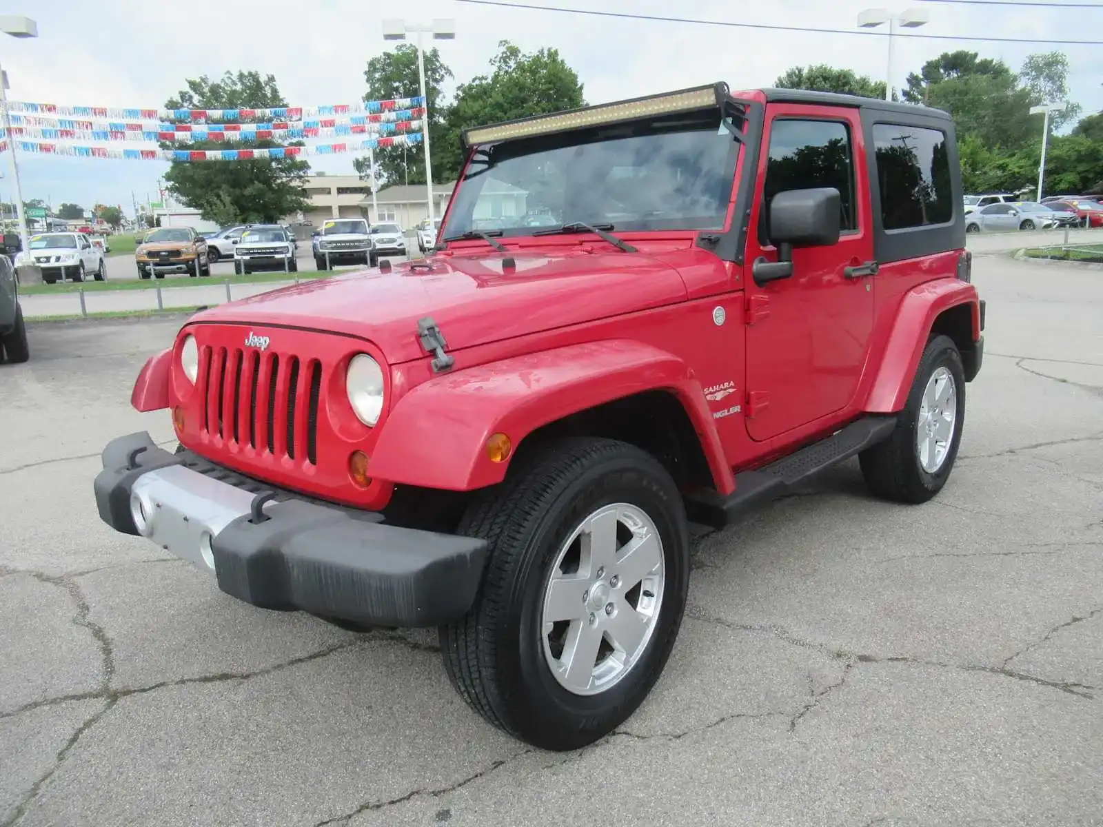 2010 Jeep Wrangler Sahara's photo