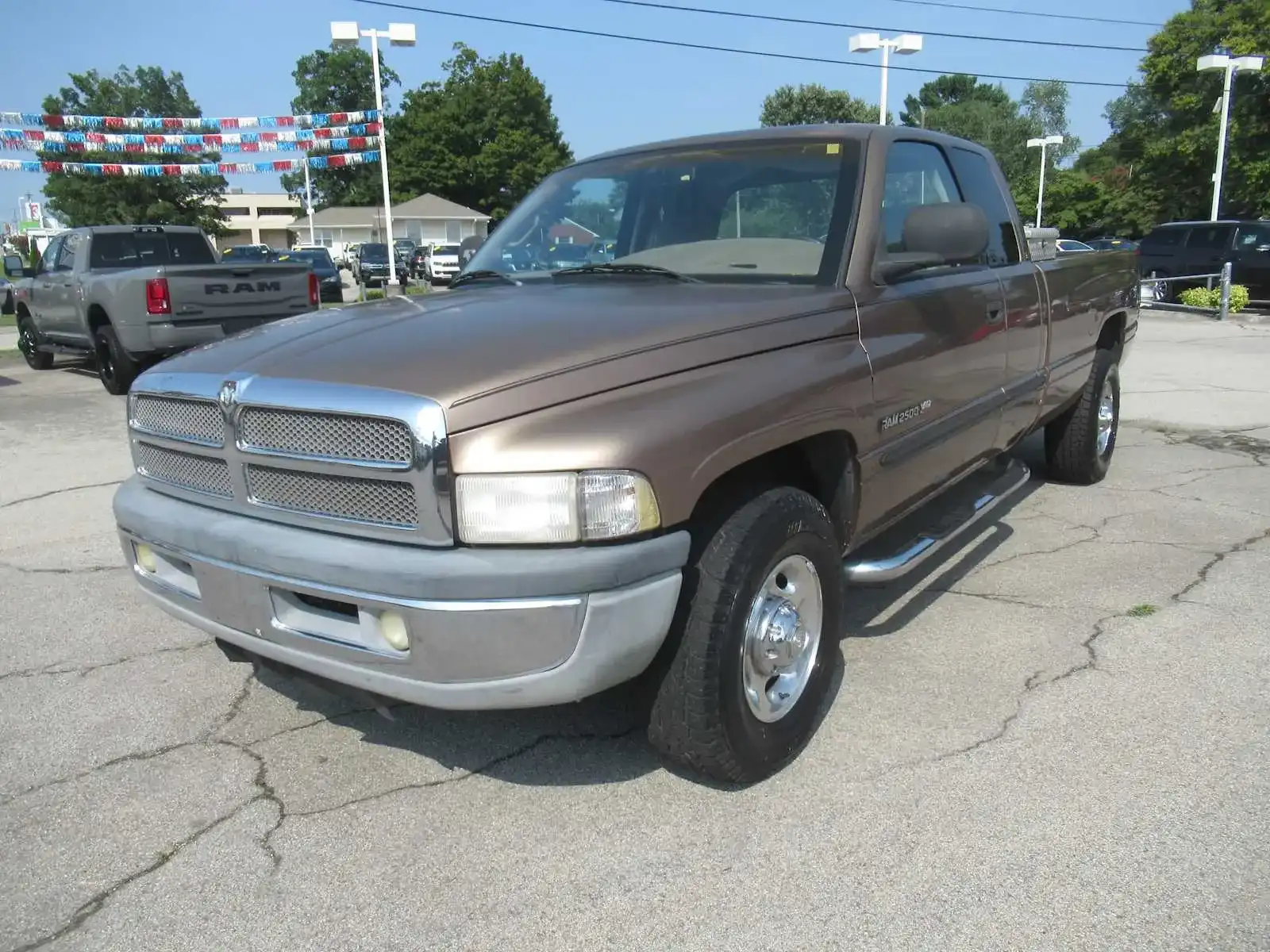 2000 Dodge Ram 1500 2500 ST QUAD CAB SWB's photo