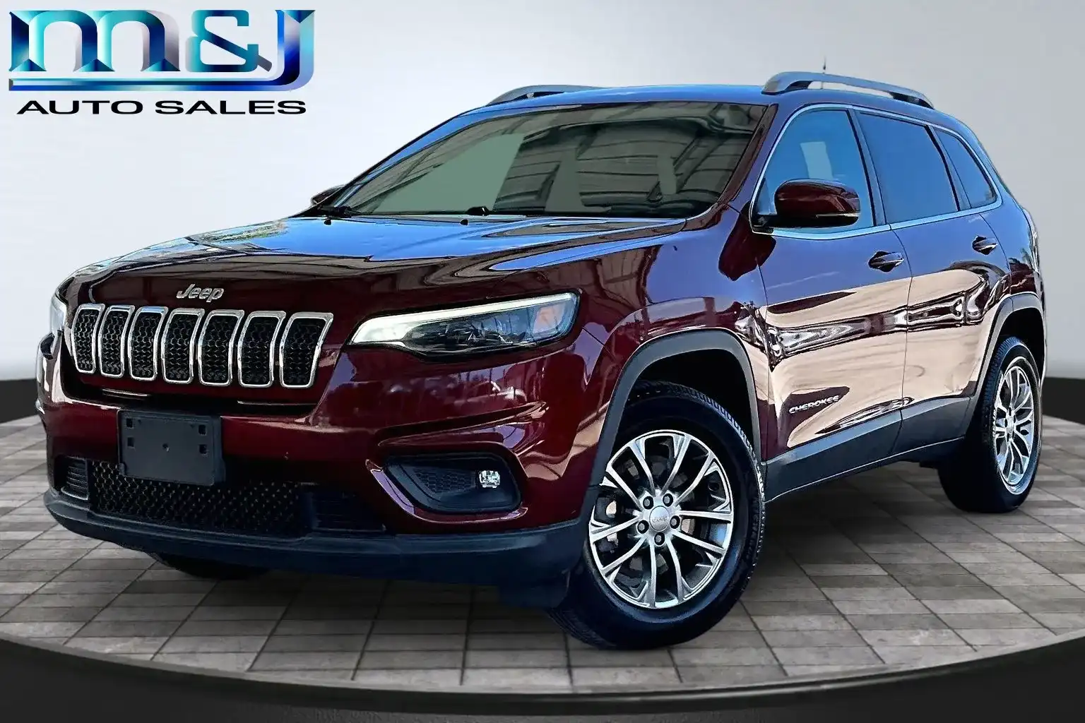 2019 Jeep Cherokee Latitude Plus 4X4's photo