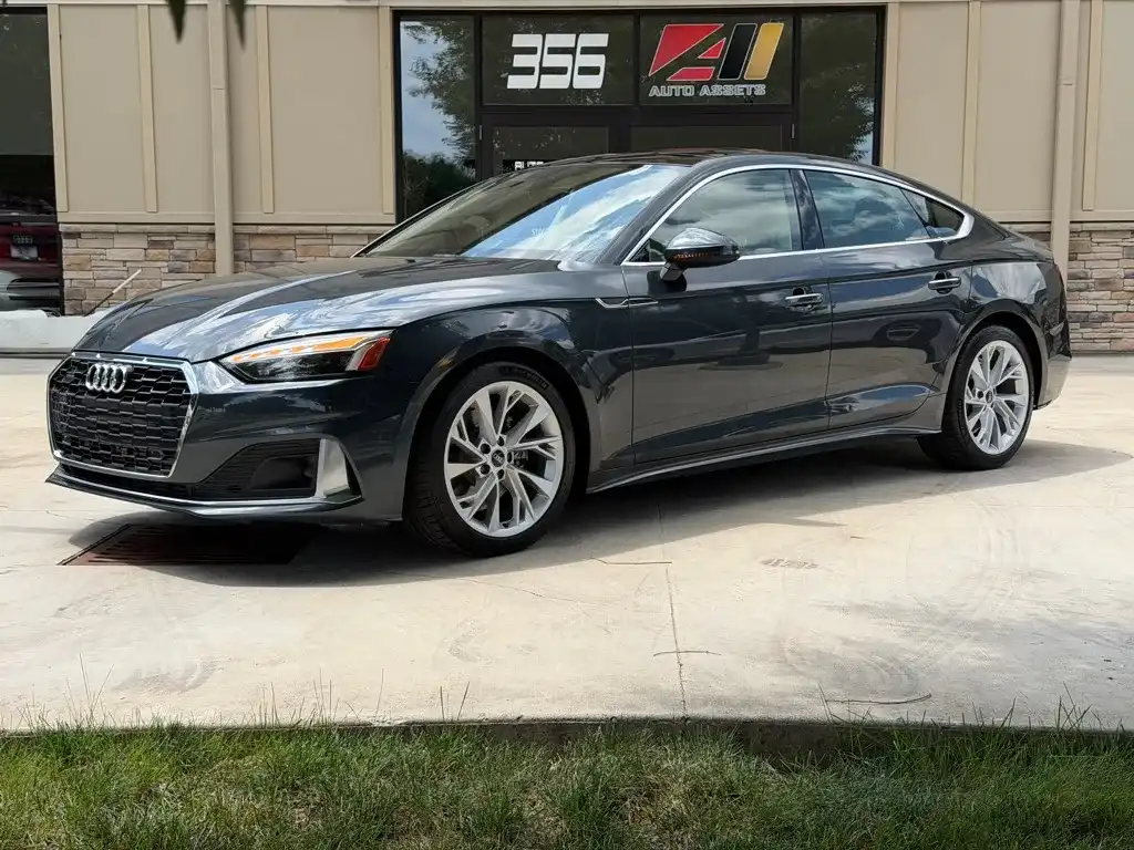 2023 Audi A5 Sportback 40 Premium quattro S tronic's photo