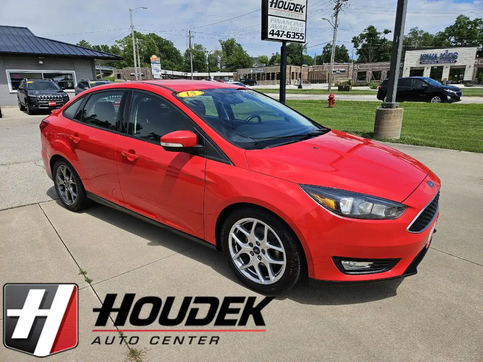 2015 Ford Focus Sedan SE's photo