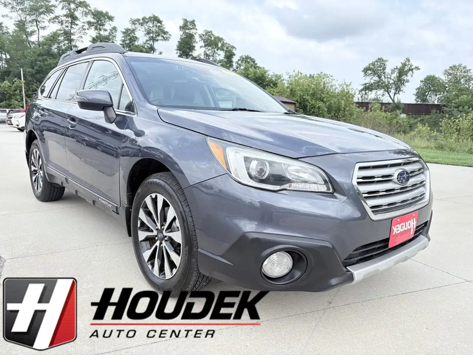 2017 Subaru Outback 2.5i Limited's photo