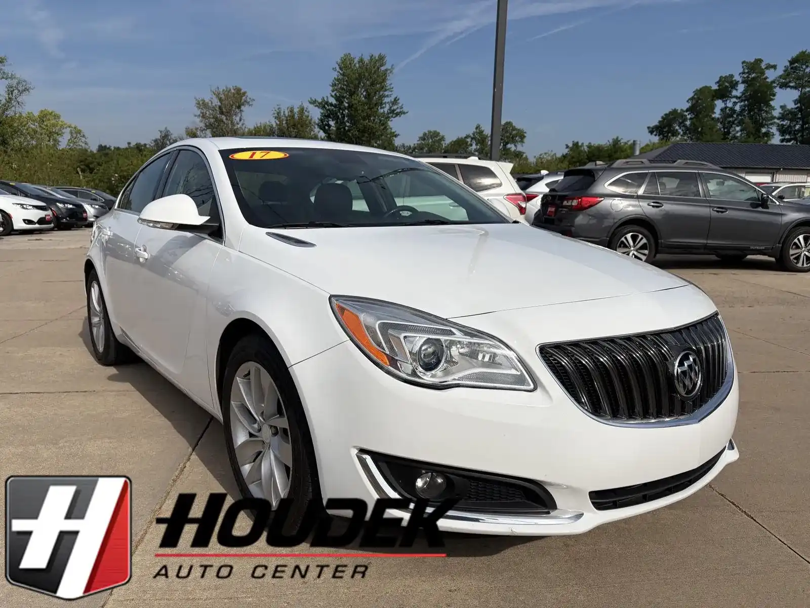 2017 Buick Regal Premium 2's photo