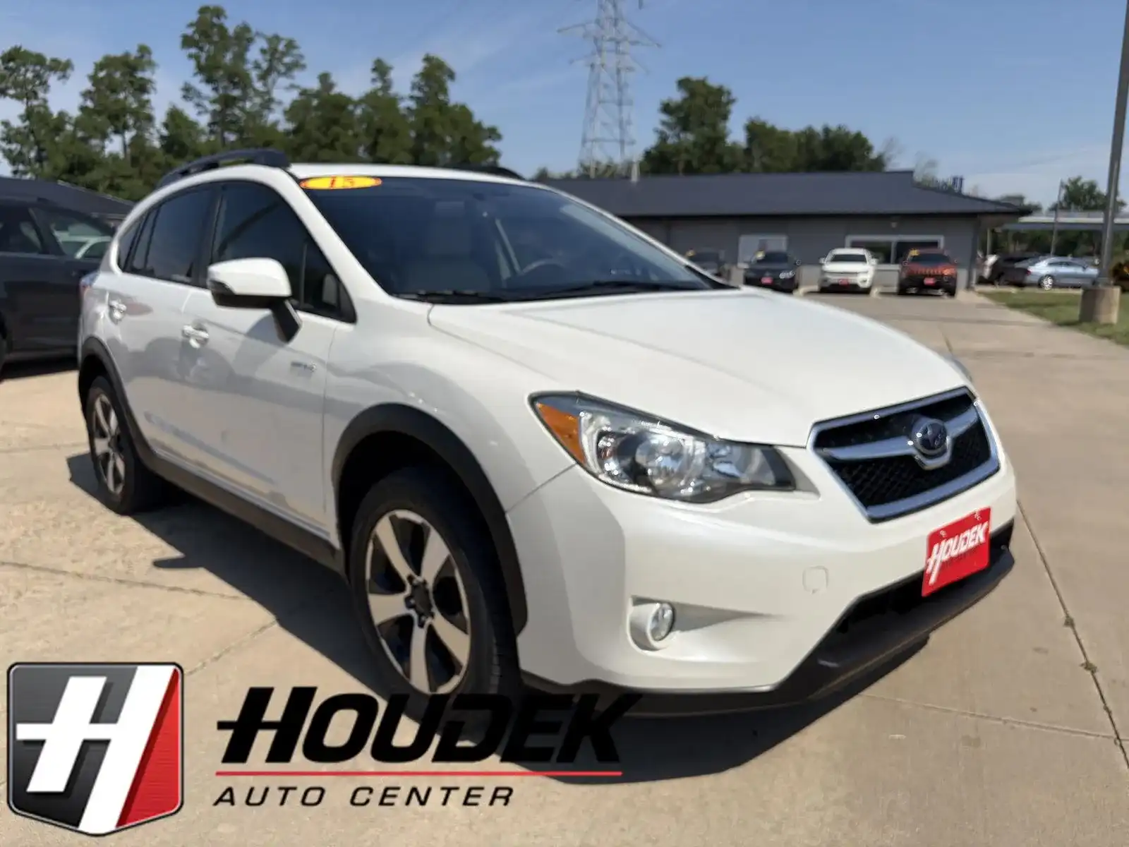 2015 Subaru XV Crosstrek Hybrid Touring's photo