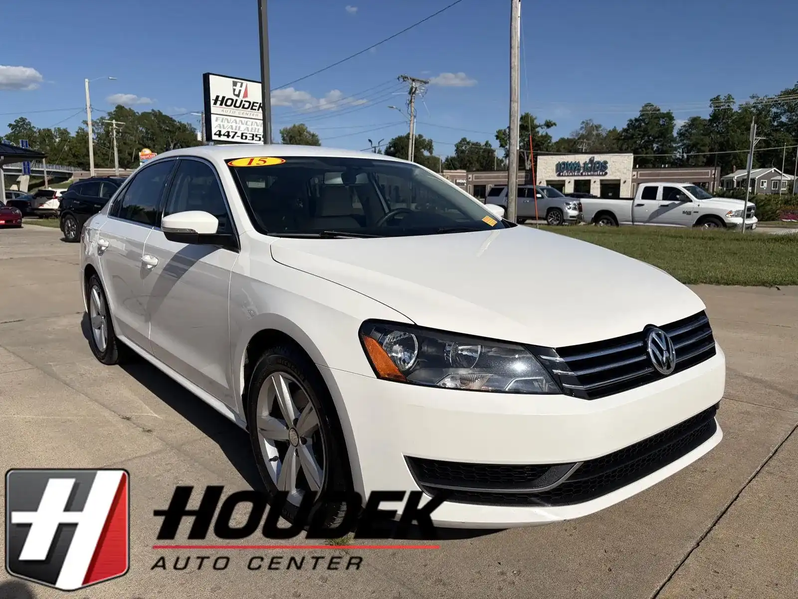 2015 Volkswagen Passat 1.8T SE Auto's photo
