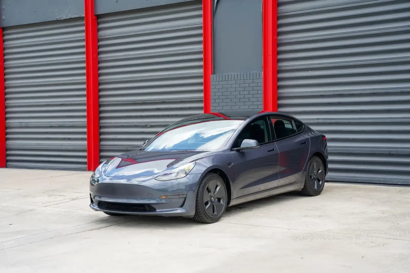 2023 Tesla Model 3 Base's photo