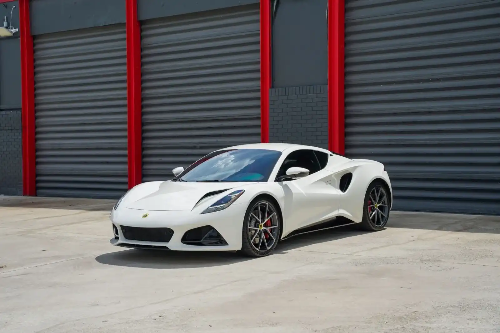 2024 Lotus Emira's photo
