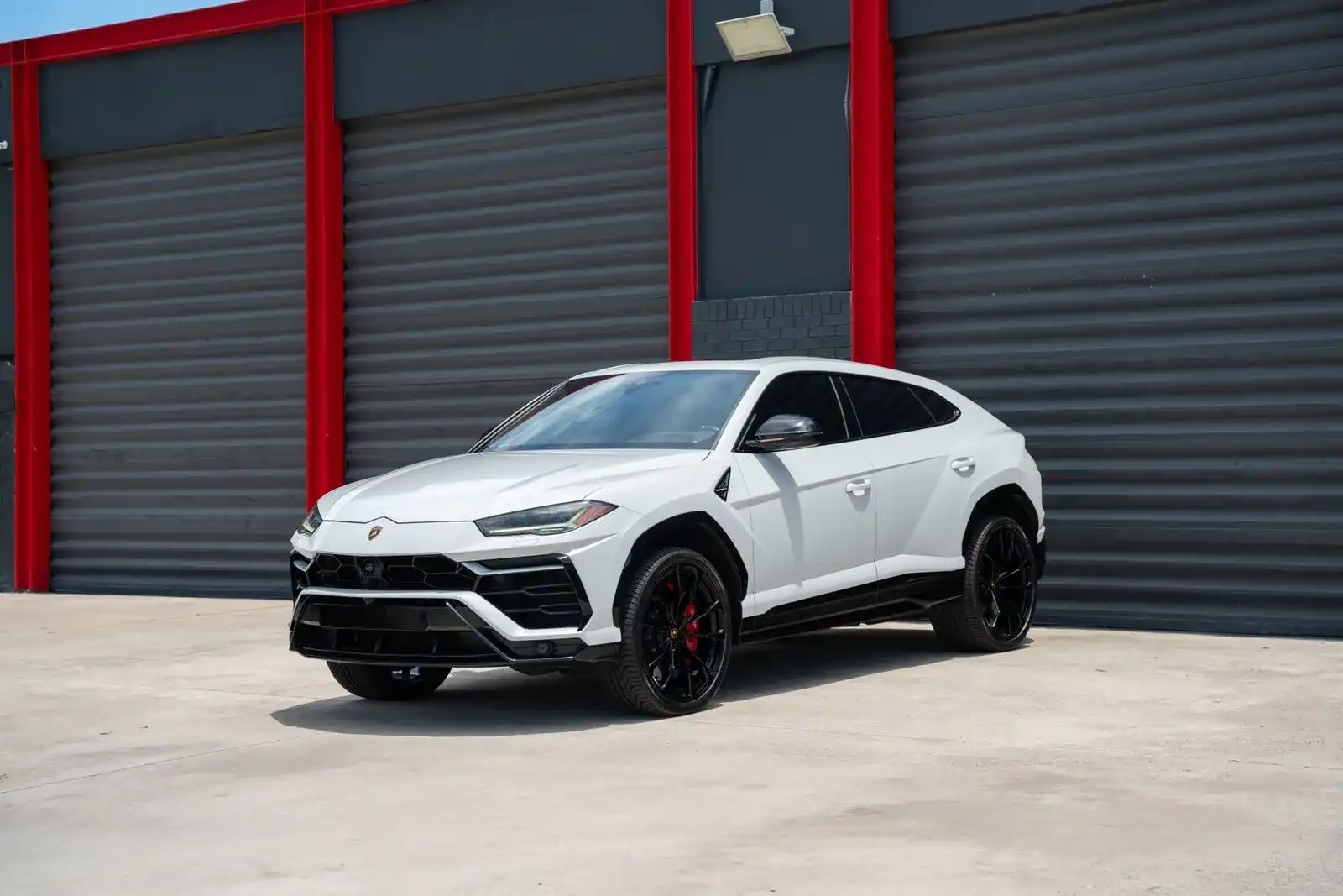 2022 Lamborghini Urus 4.0 V8's photo