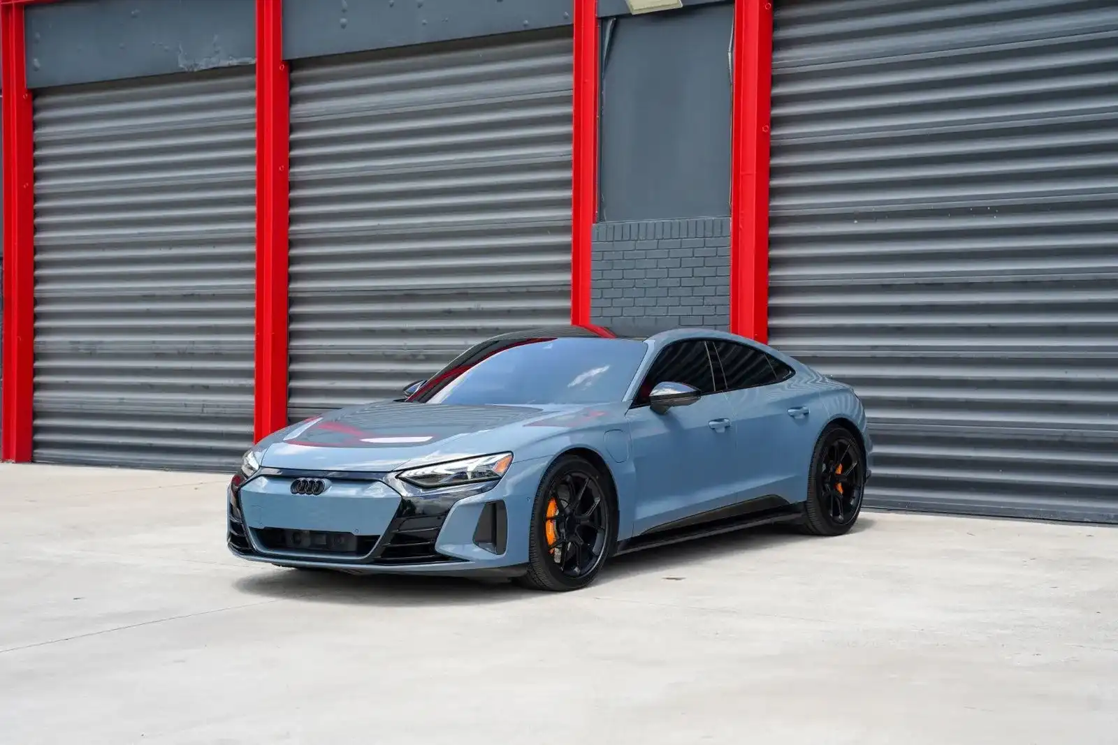 2024 Audi RS e-tron GT Base's photo