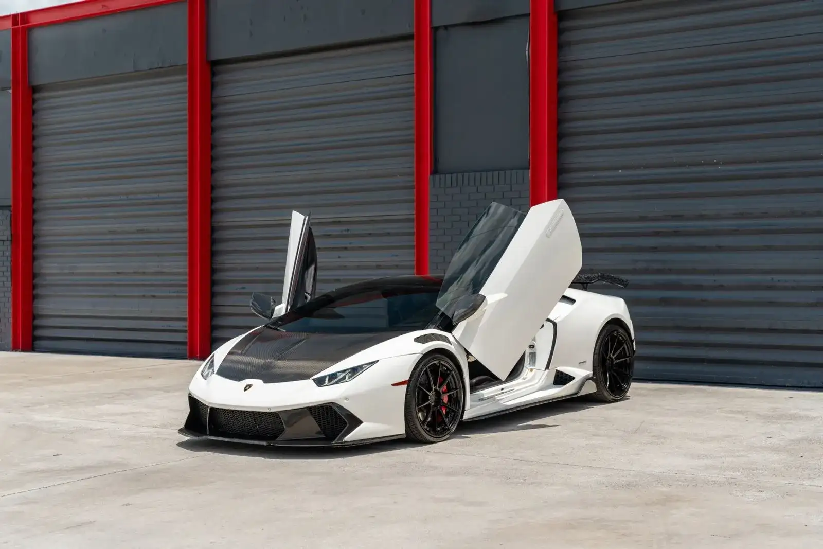 2015 Lamborghini Huracan LP 610-4's photo