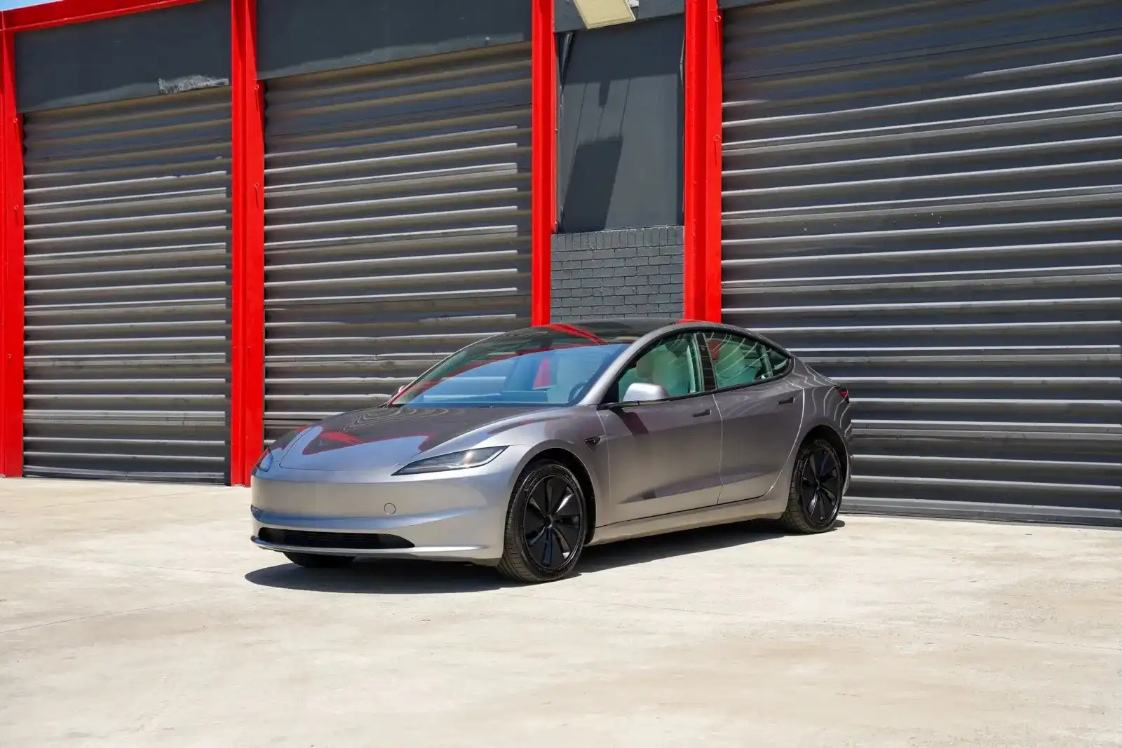 2025 Tesla Model 3 Long Range's photo