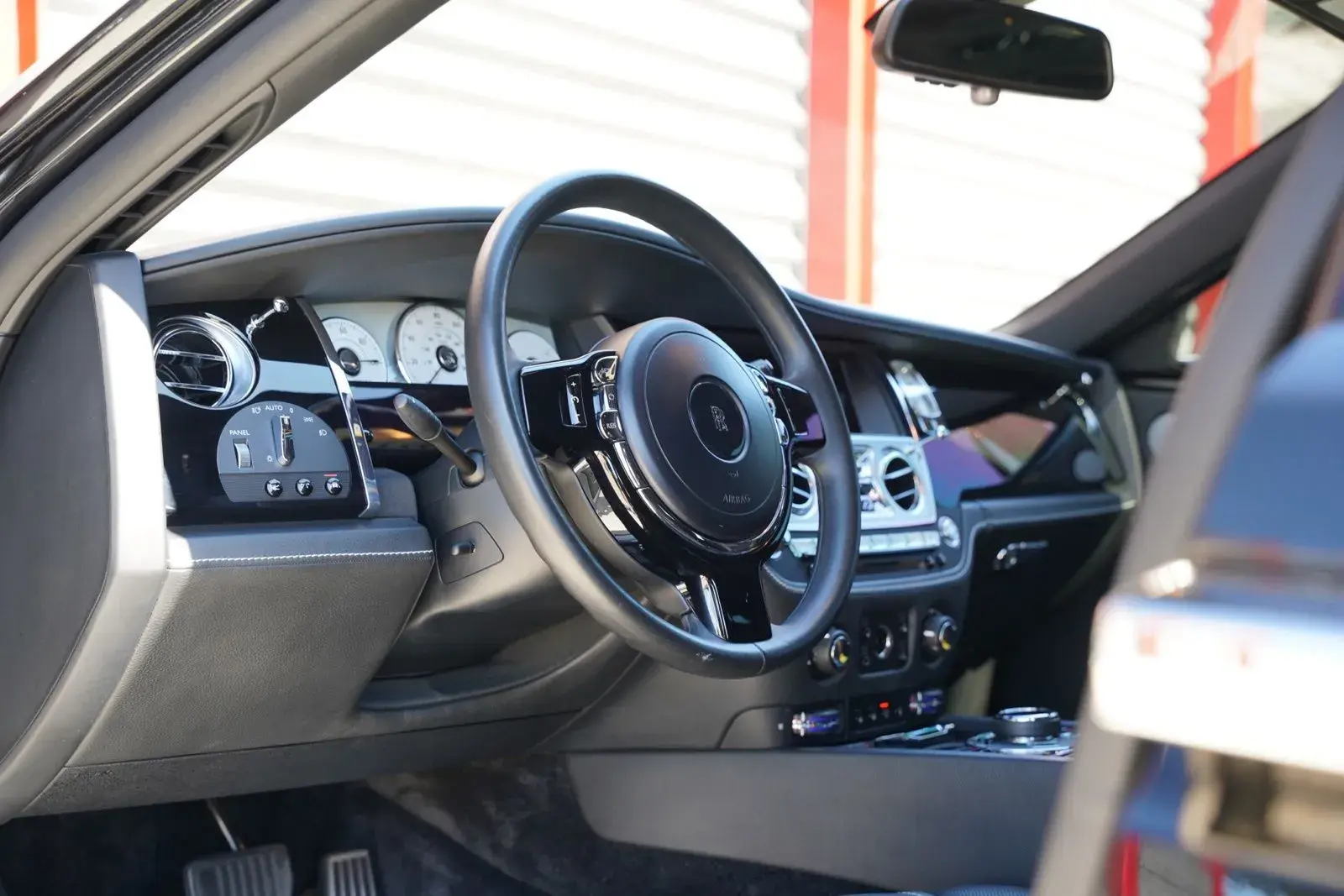 2018 Rolls-Royce Ghost Ghost photo 4