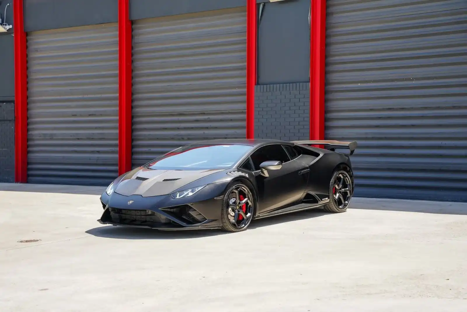 2021 Lamborghini Huracan EVO Coupe's photo