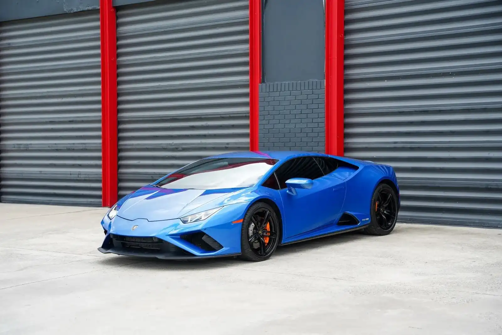 2020 Lamborghini Huracan EVO Coupe's photo