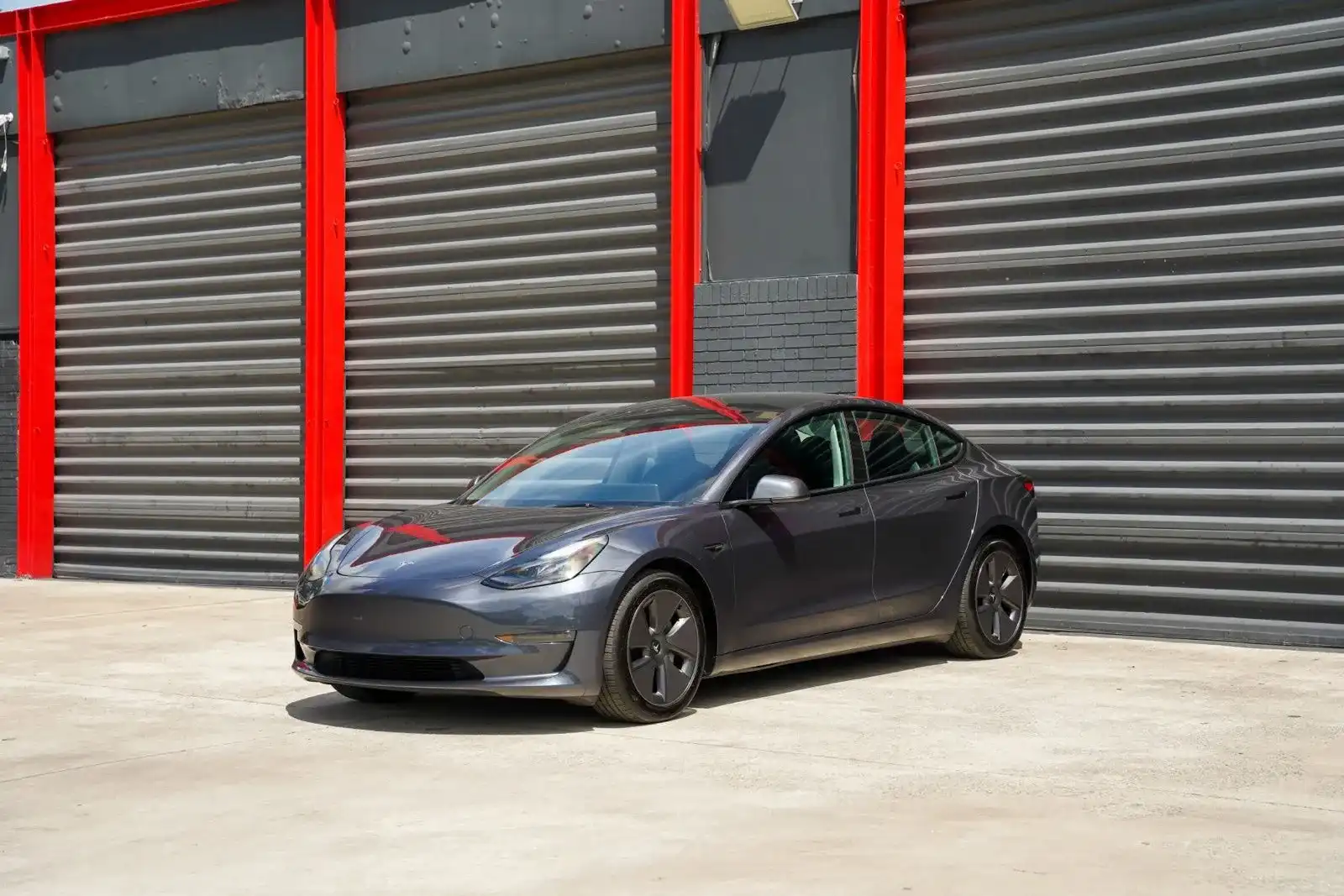 2023 Tesla Model 3 Base's photo