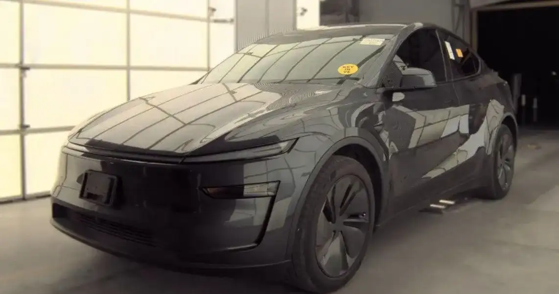 2026 Tesla Model Y Premium RWD's photo